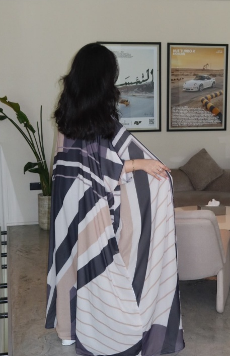 The Monochrome Graphic Silk Abaya